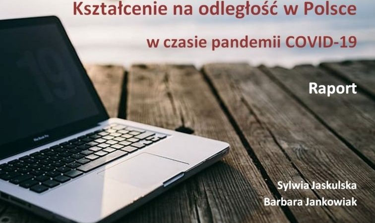 Kształcenie w Polsce w czasie pandemii COVID-19.